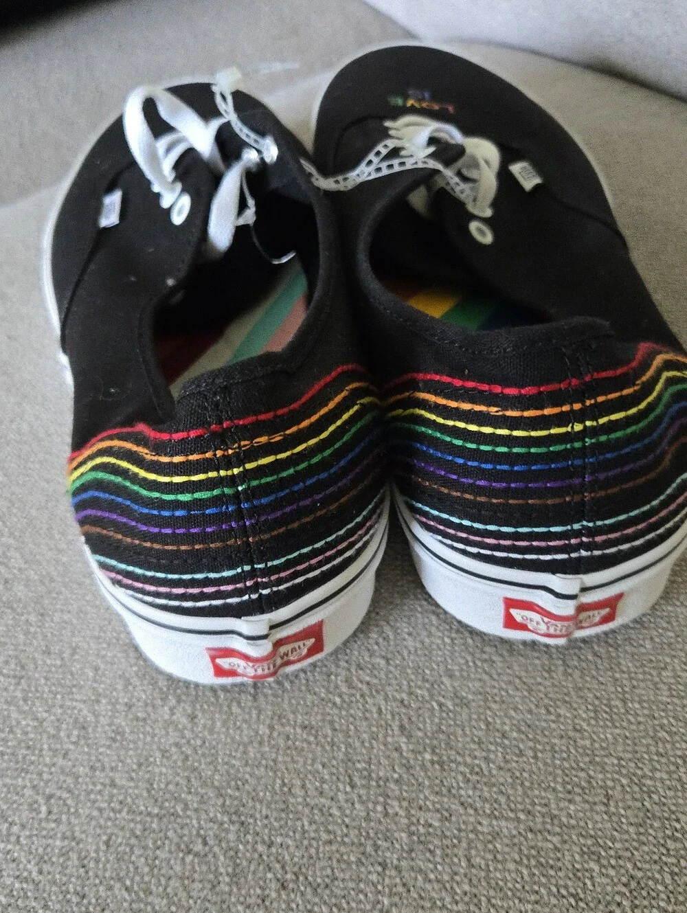 Vans brand bin